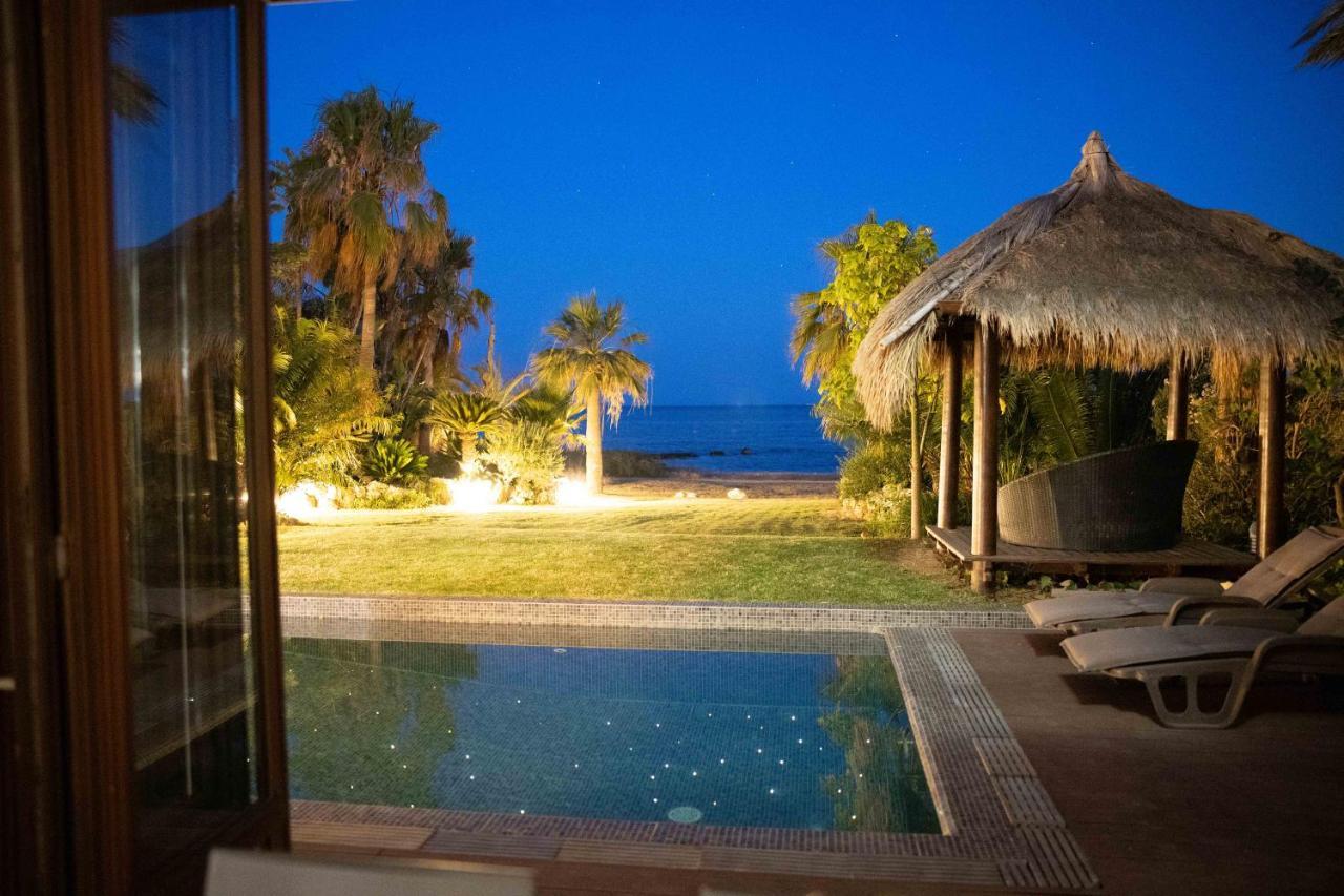 Vila Balinese Ayia Napa Exteriér fotografie